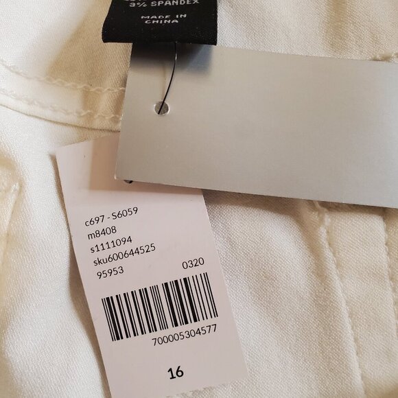NWT VENEZIA SZ 16 White Stretch Twill High-rise Bermuda Shorts - Picture 9 of 11